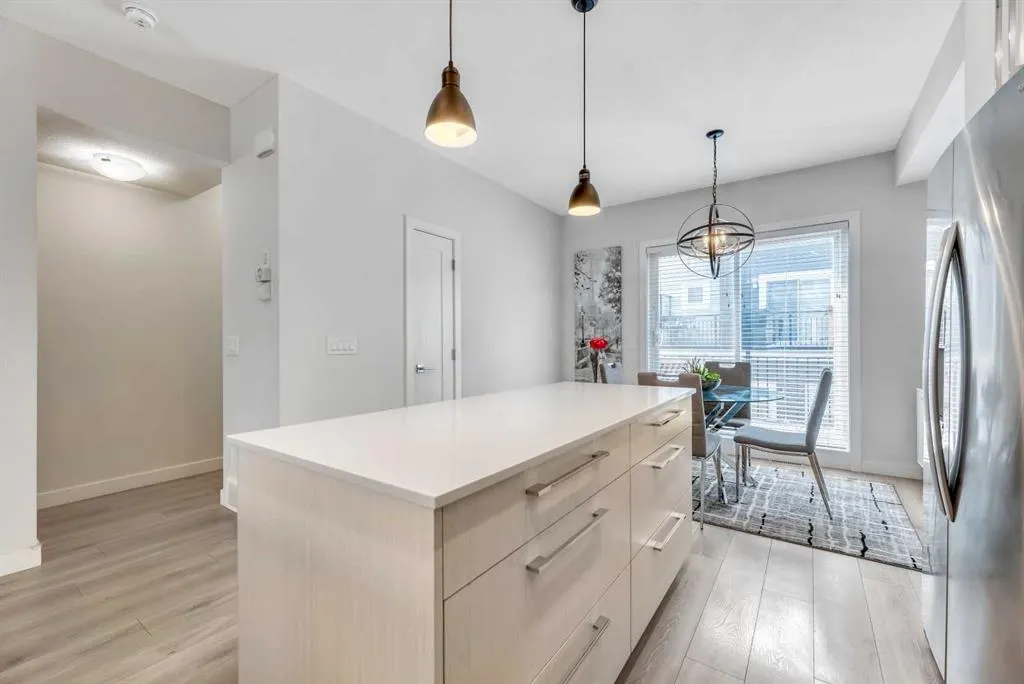 72 Cornerstone Manor NE, #513