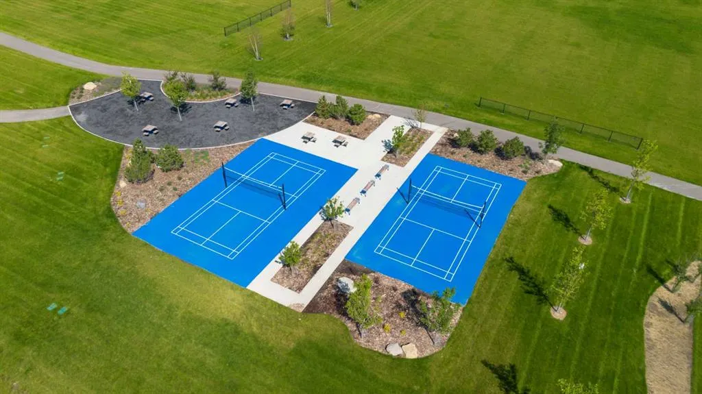 72 Cornerstone Manor NE, #513