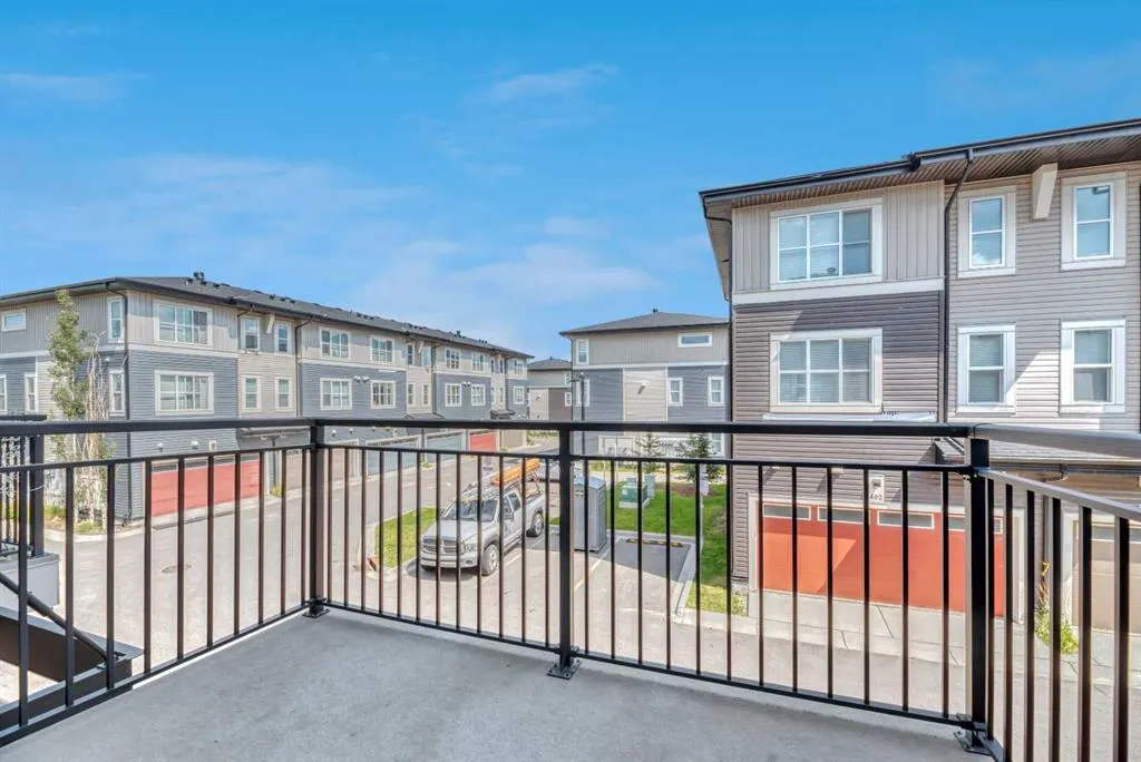 72 Cornerstone Manor NE, #513