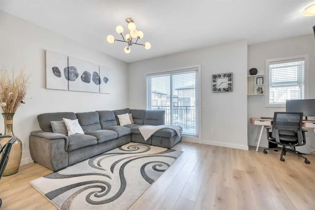 72 Cornerstone Manor NE, #513