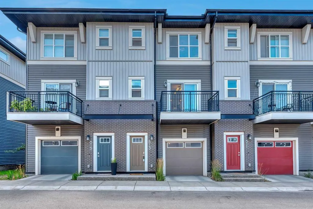 72 Cornerstone Manor NE, #513