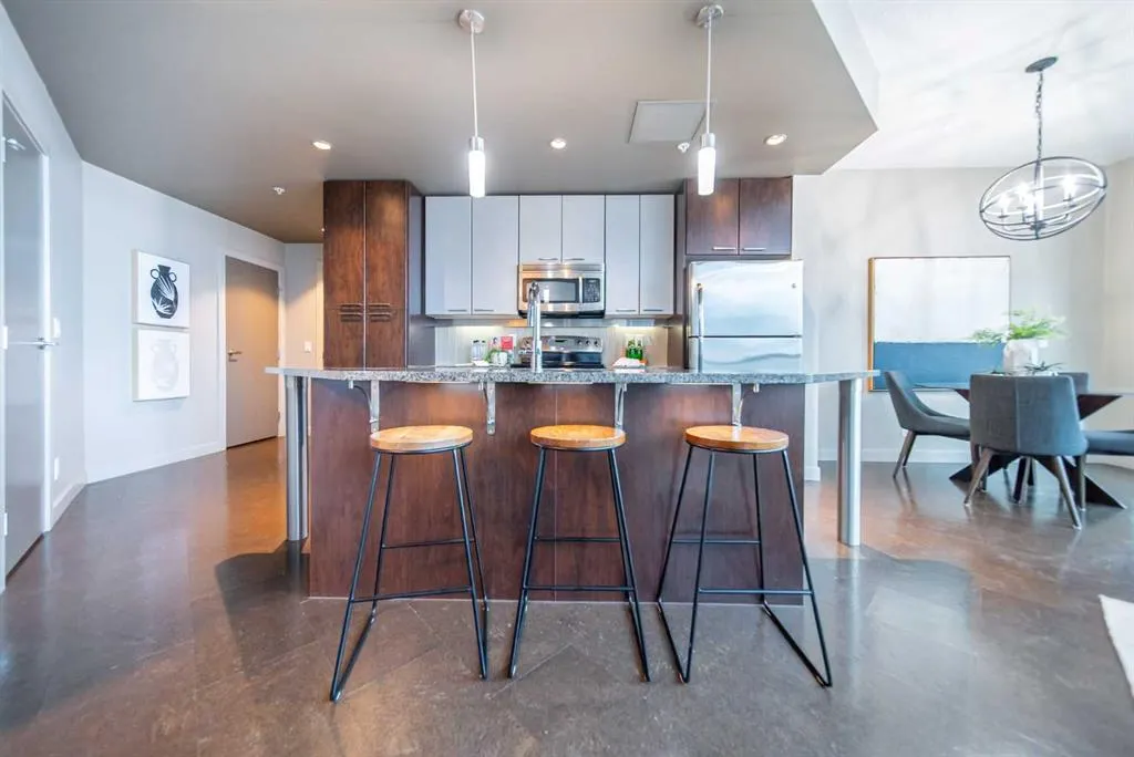 220 12 Avenue SE, #1001