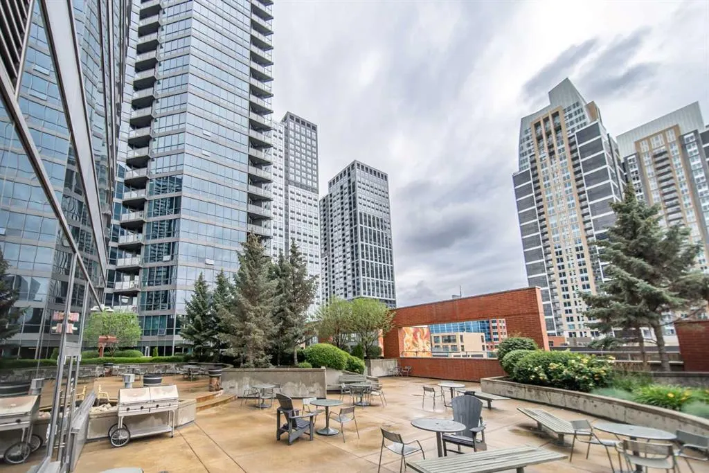220 12 Avenue SE, #1001