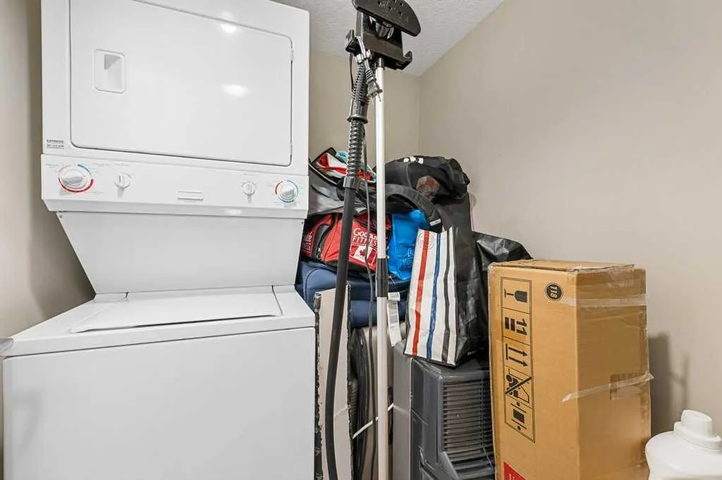 728 3 Avenue NW, #404