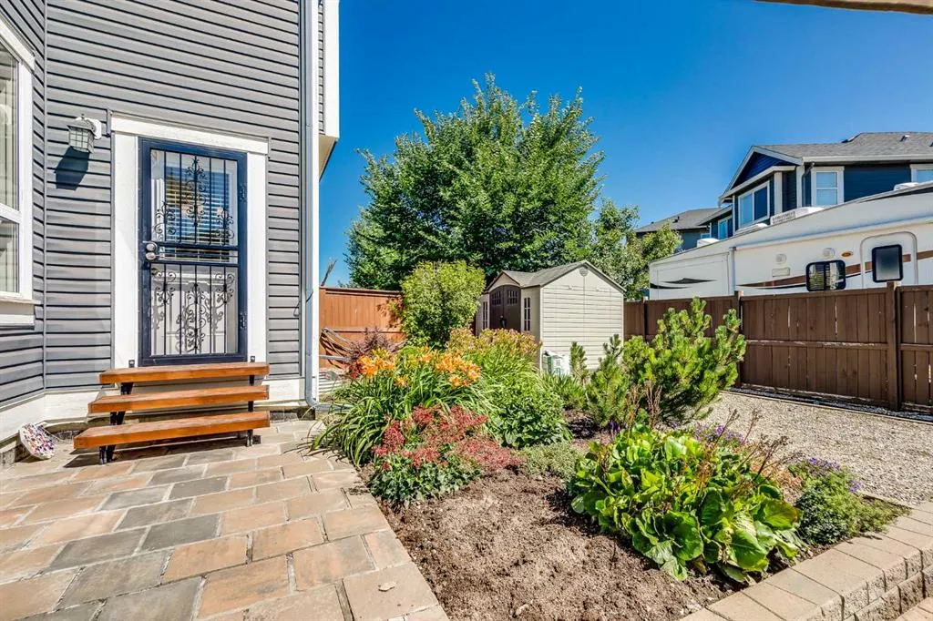 362 Williamstown Green NW