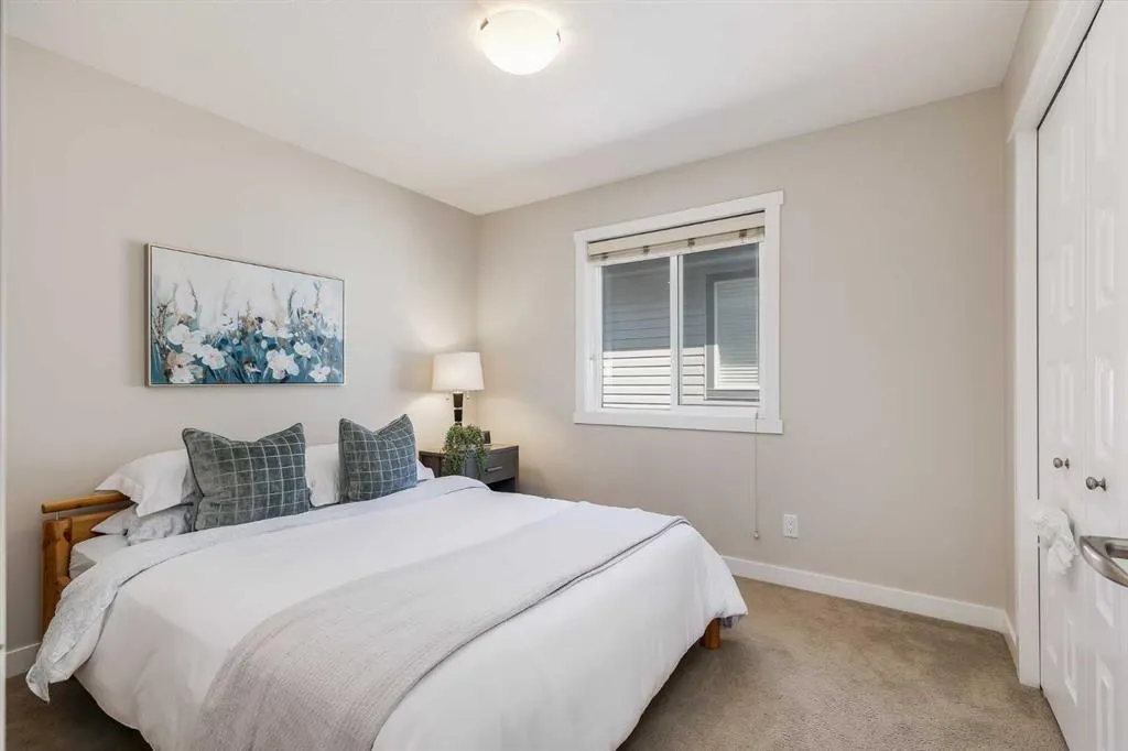 362 Williamstown Green NW
