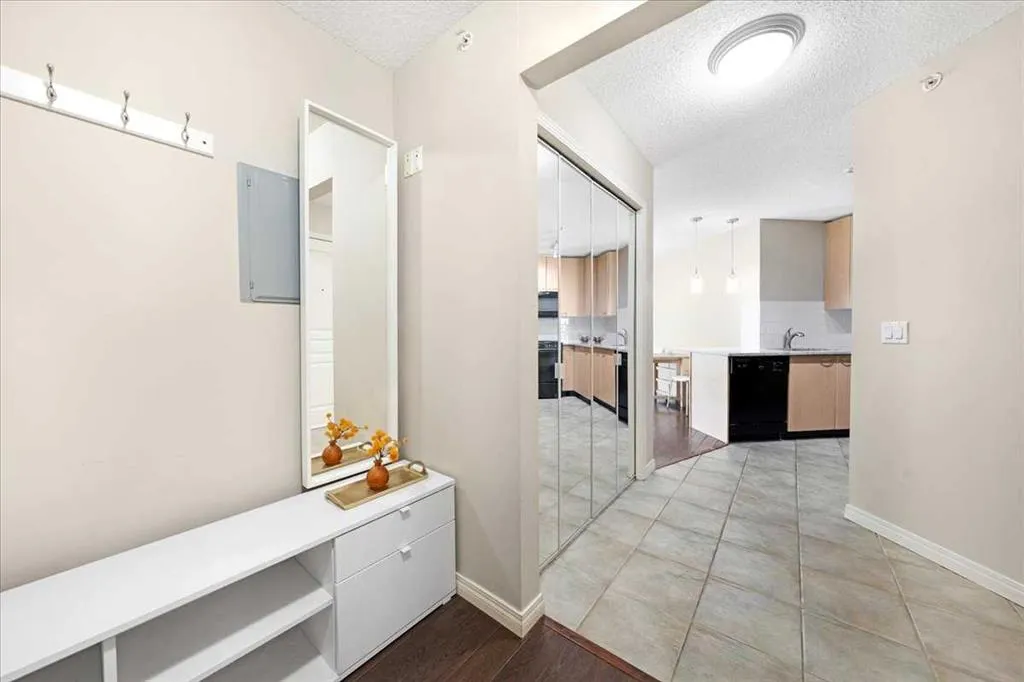 5115 Richard Road SW, #408