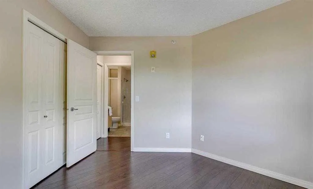 5115 Richard Road SW, #408