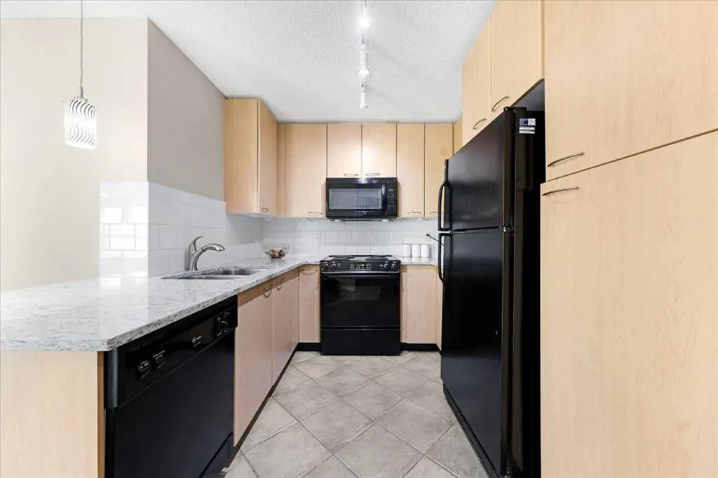 5115 Richard Road SW, #408