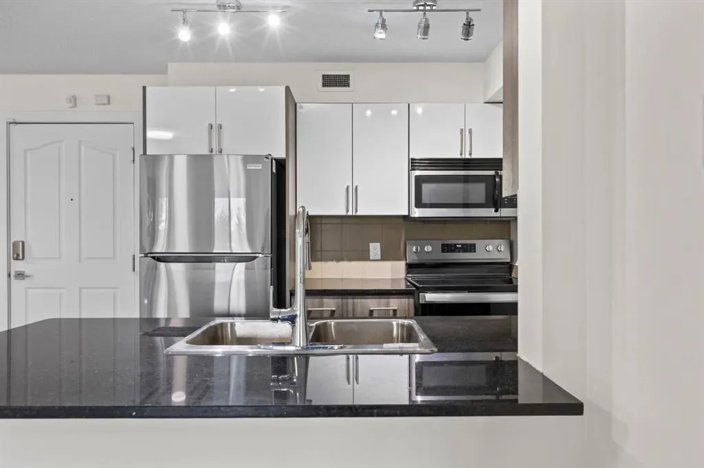 7110 80 Avenue NE, #304