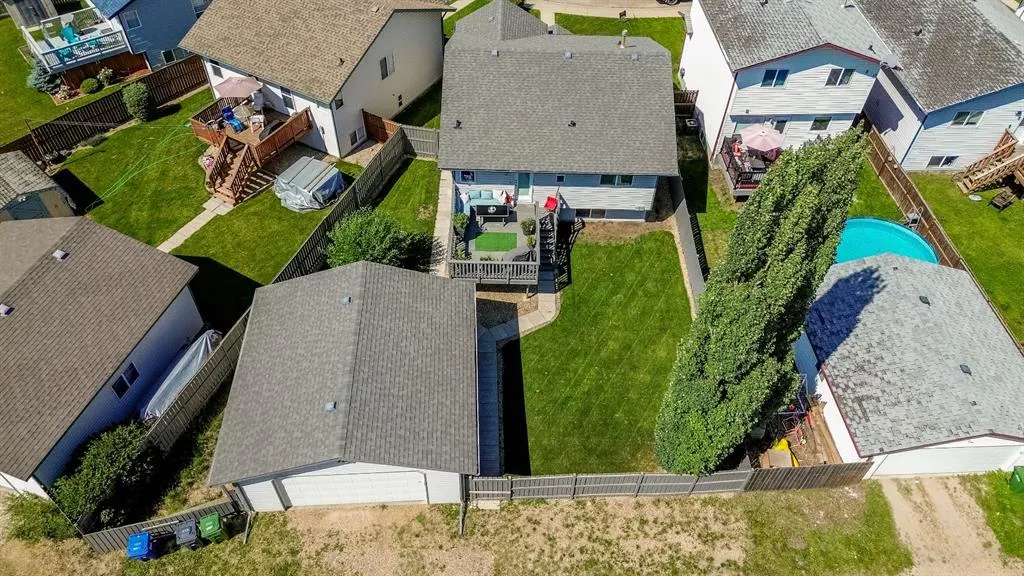 30 Drummond Close