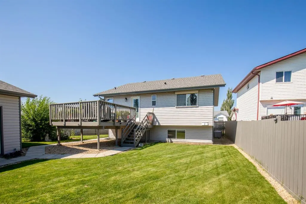 30 Drummond Close