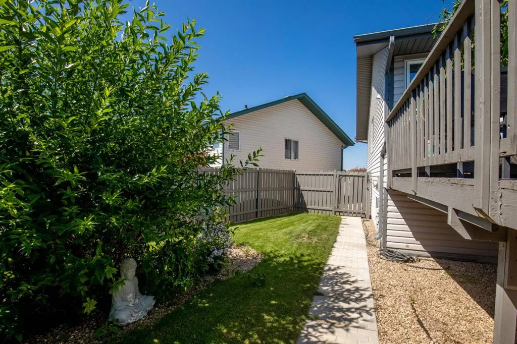 30 Drummond Close