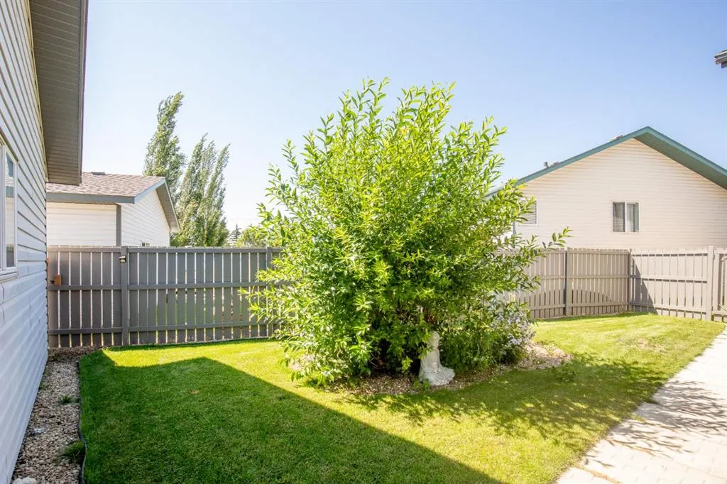30 Drummond Close