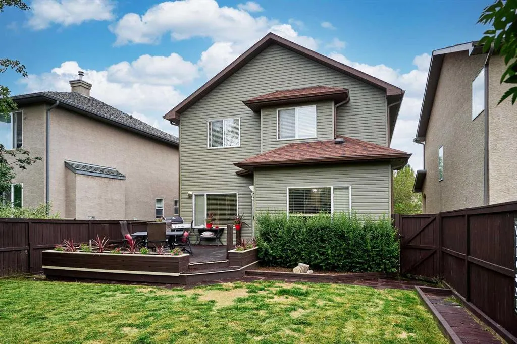 112 Panamount Green NW