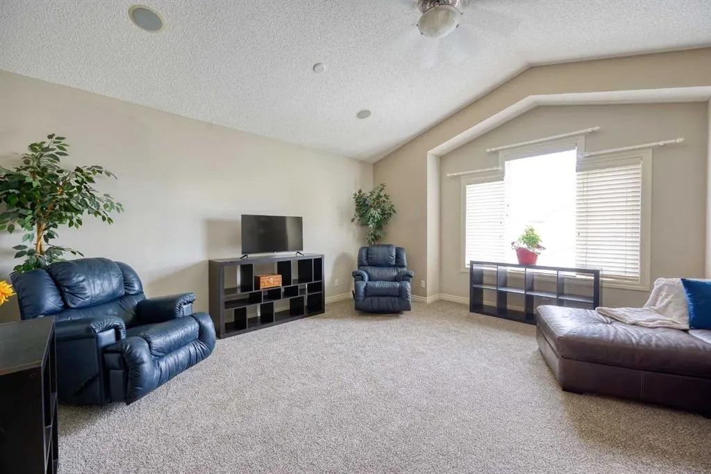 112 Panamount Green NW