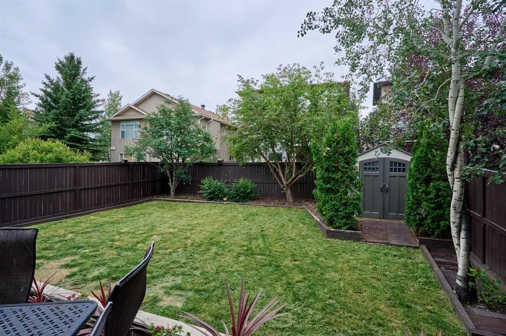 112 Panamount Green NW