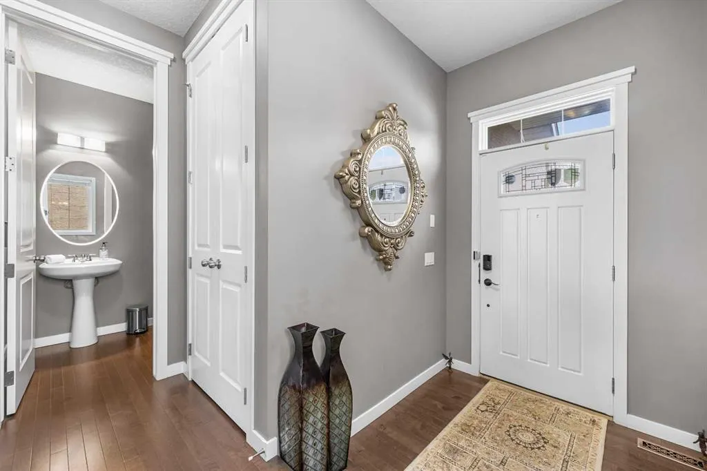 117 Cranleigh Place SE