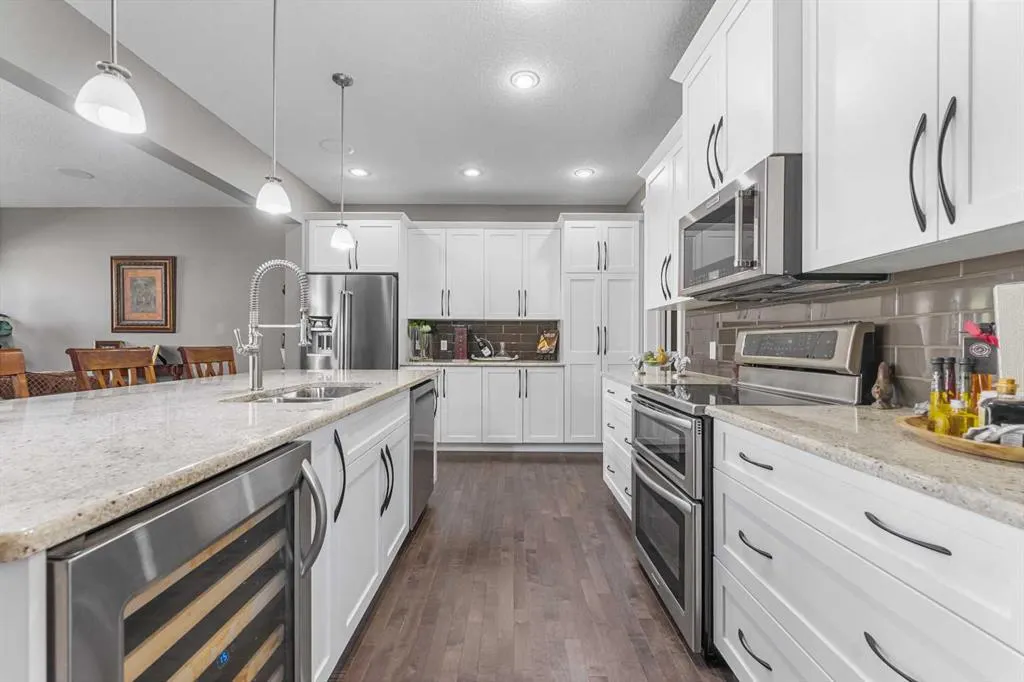 117 Cranleigh Place SE