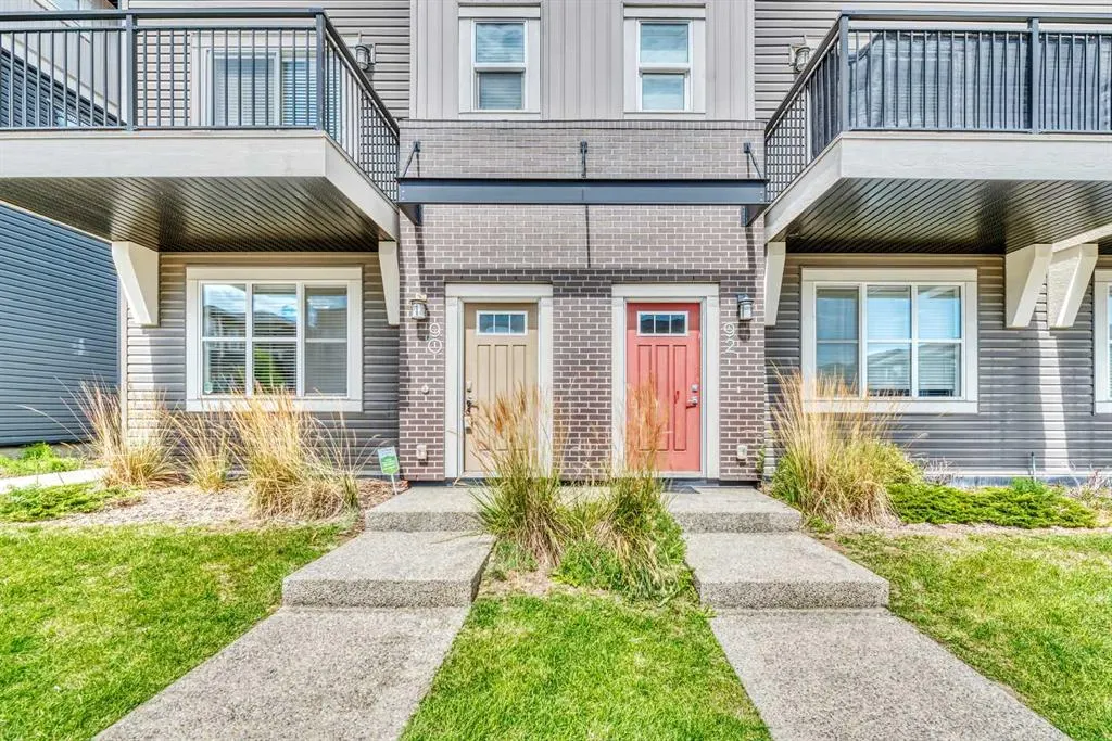90 Cornerstone Manor