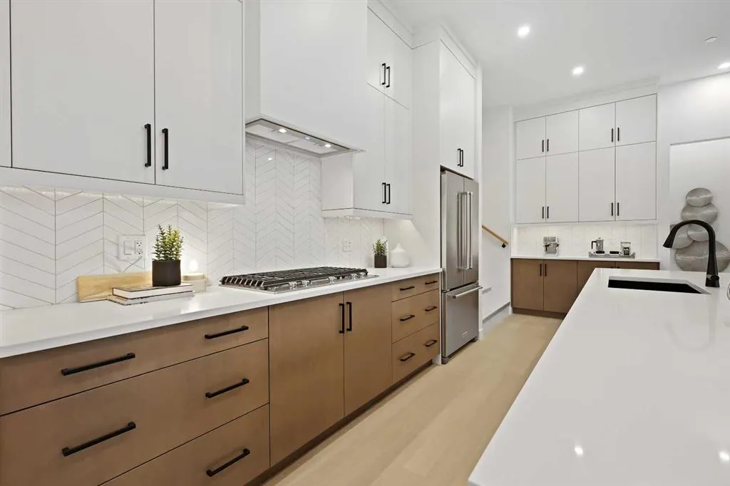 160 Marina Cove SE, #101