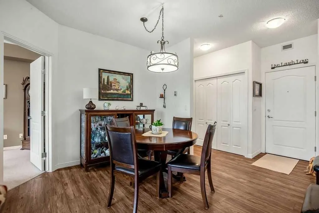 1 Crystal Green Lane, #311