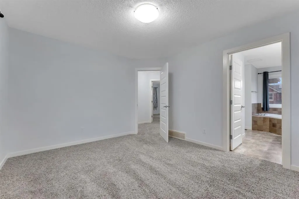 611 Evanston Drive NW
