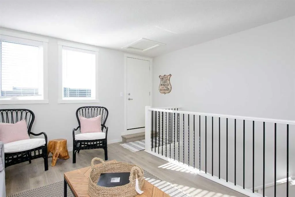 135 Mahogany Parade SE, #109