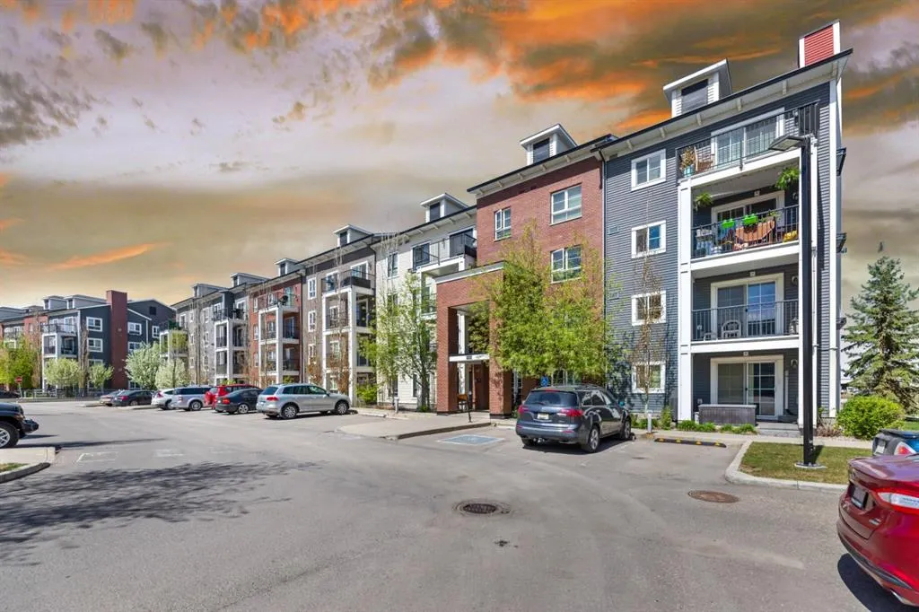 279 copperpond Common SE, #3306