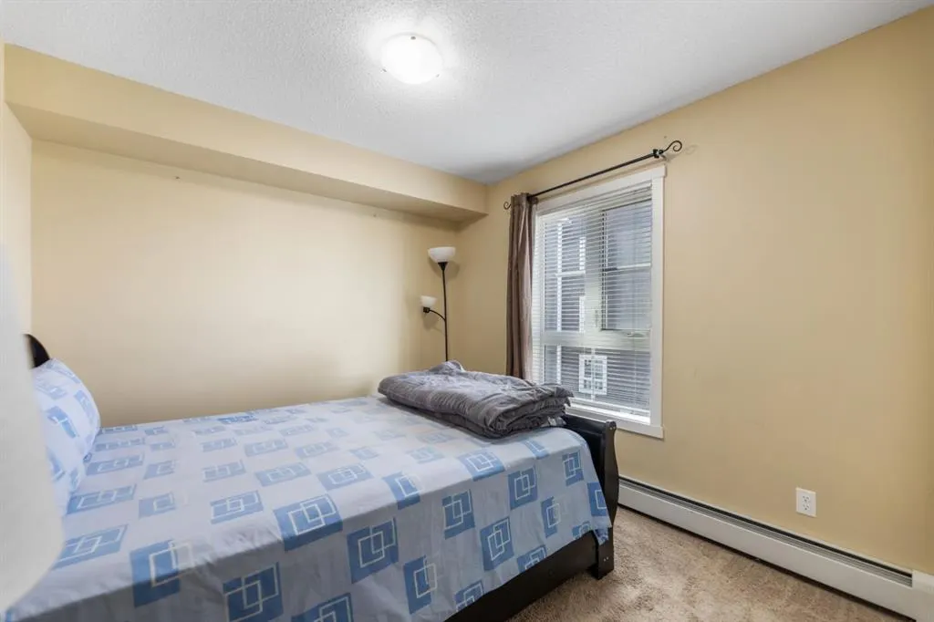 279 copperpond Common SE, #3306