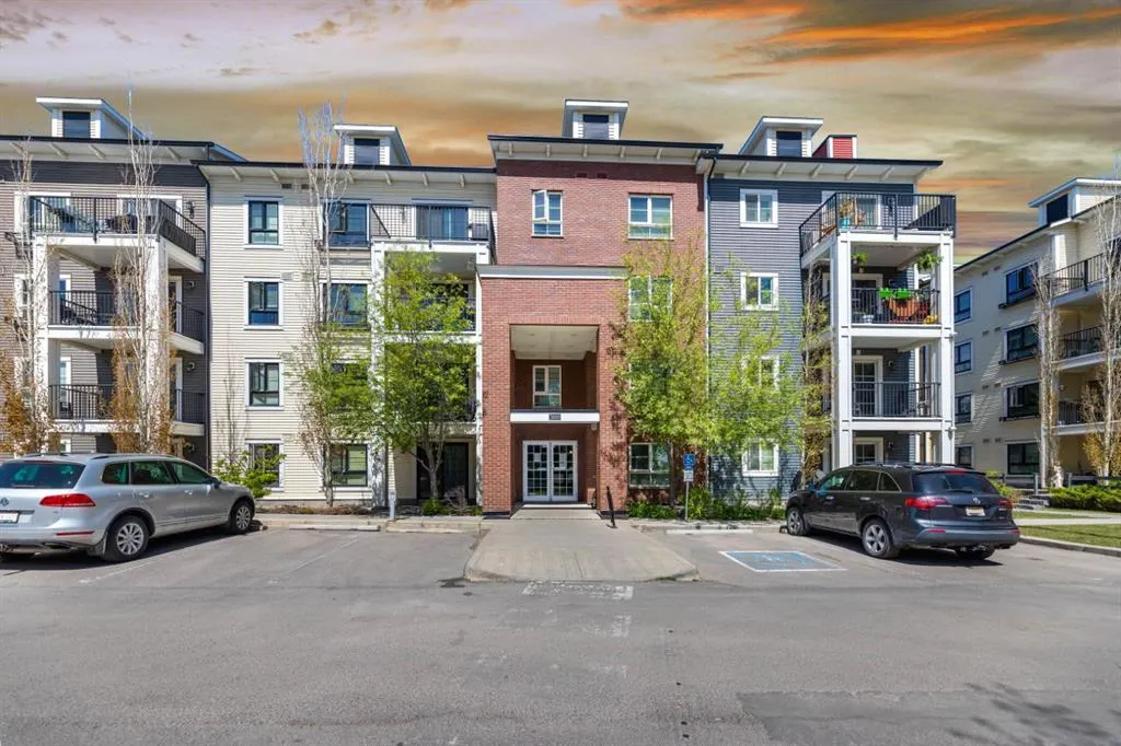 279 copperpond Common SE, #3306
