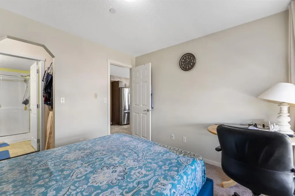 279 copperpond Common SE, #3306