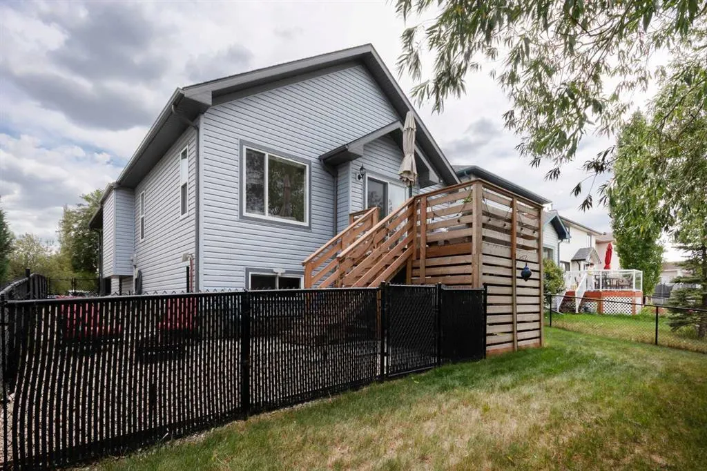 120 West Creek Close