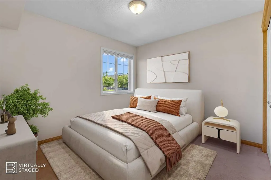 9 Panorama Hills Manor NW