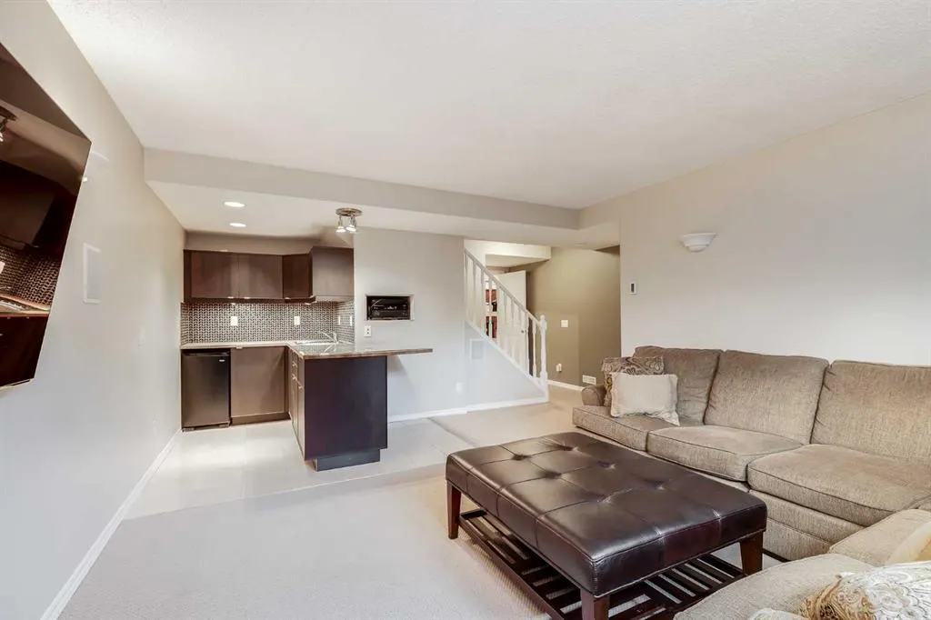 147 Prestwick Manor SE