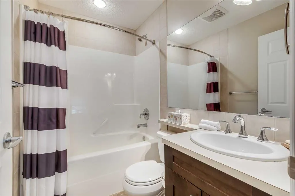 147 Prestwick Manor SE