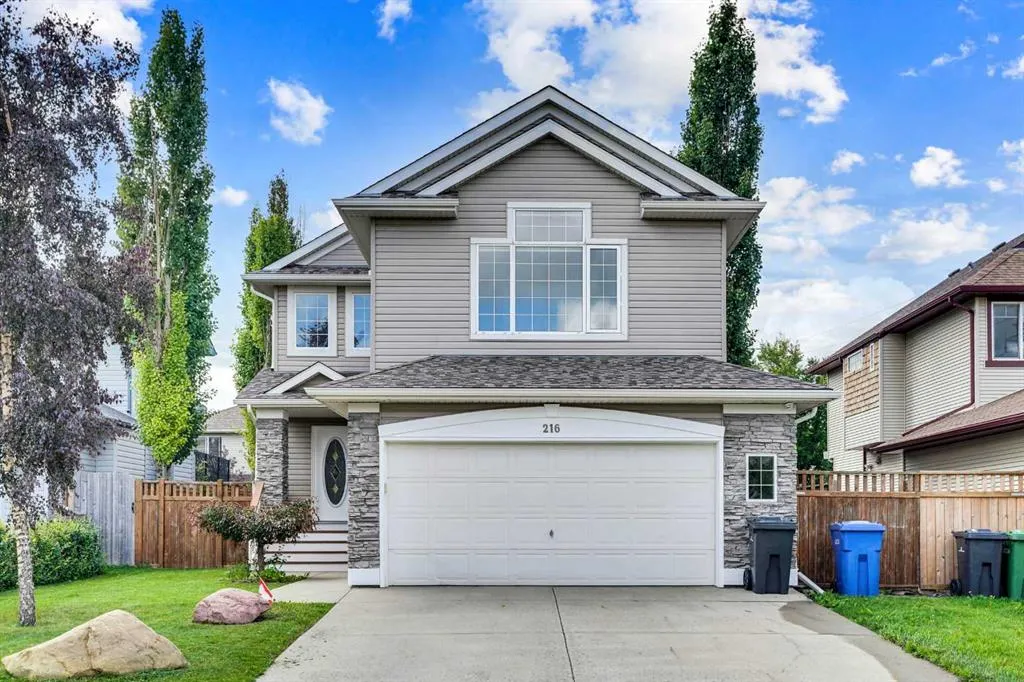 216 West Lakeview Circle