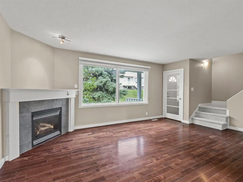 571 Killarney Glen Court SW