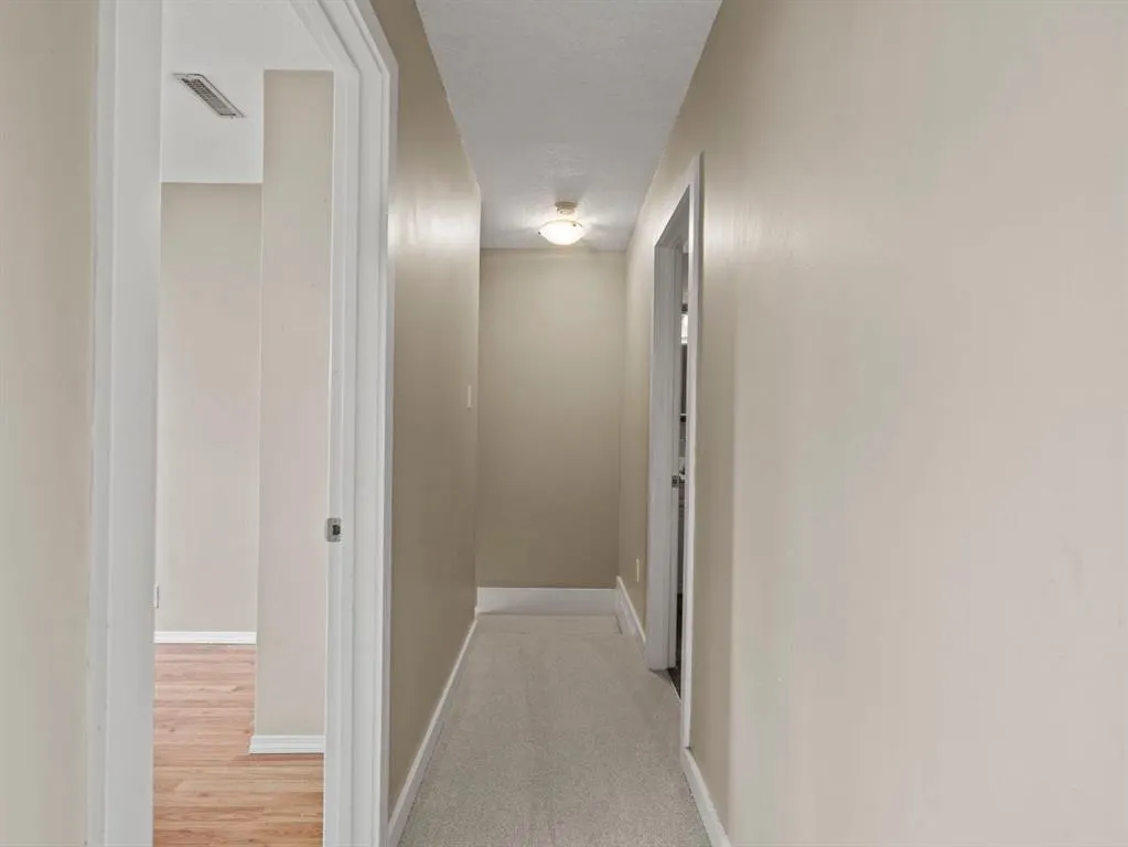 571 Killarney Glen Court SW