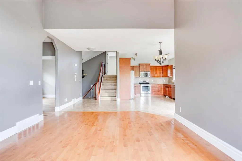 449 Walnut Crescent