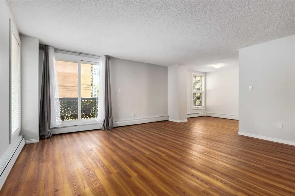 616 15 Avenue SW, #303