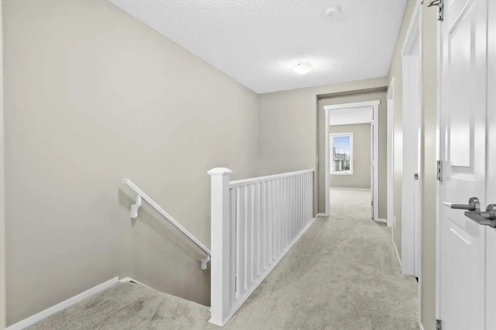 142 Mahogany Heights SE