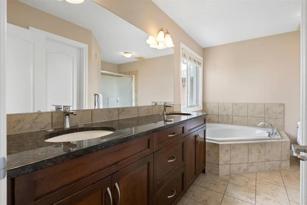 139 Sherwood Hill NW