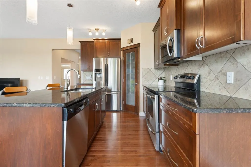 139 Sherwood Hill NW