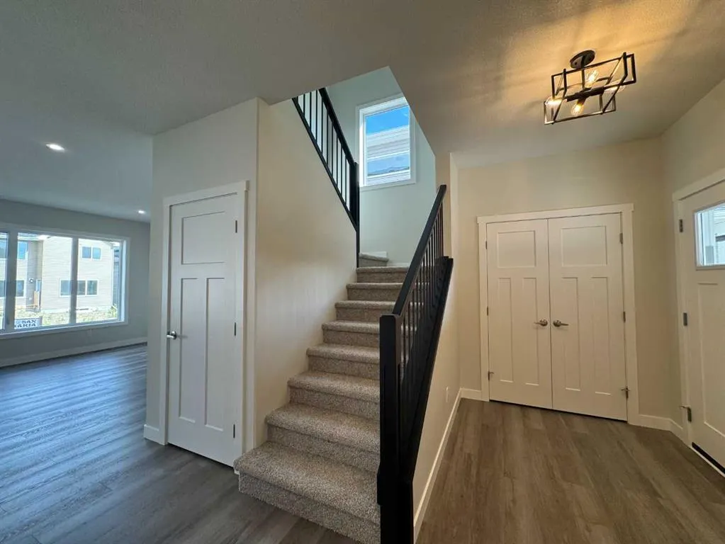 49 Emmett Crescent
