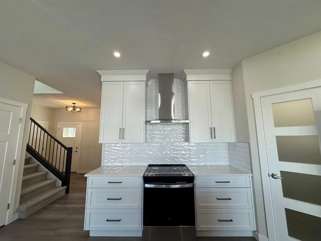 49 Emmett Crescent