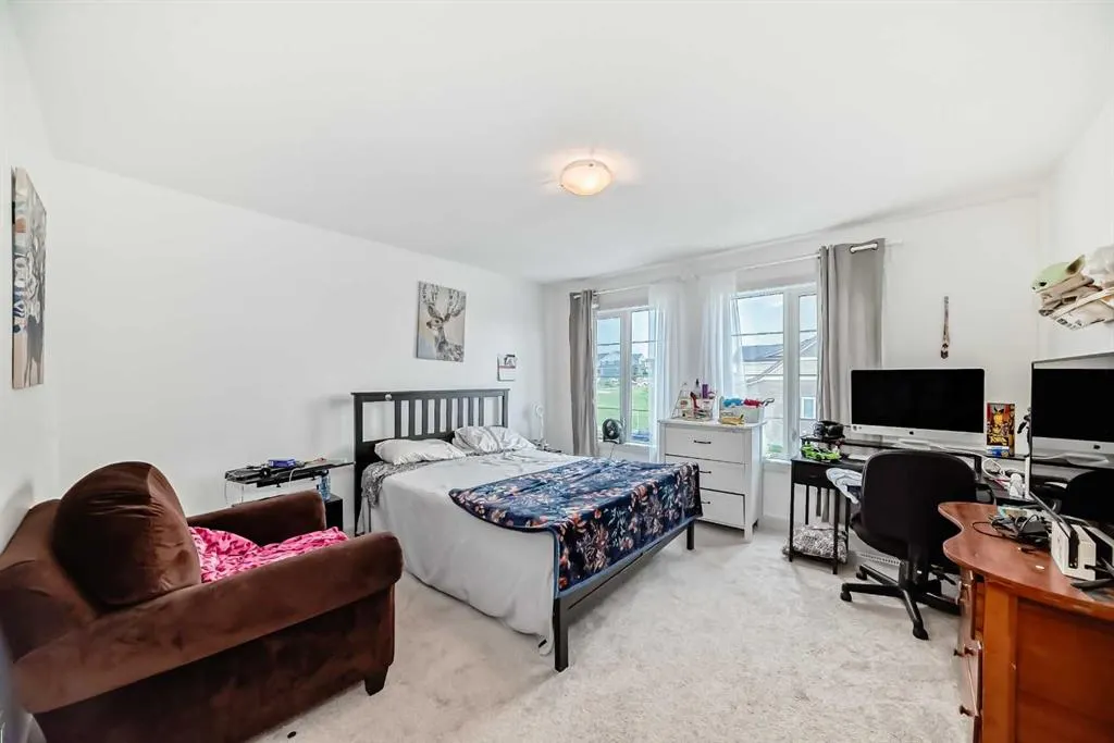 116 Ambleton Street NW