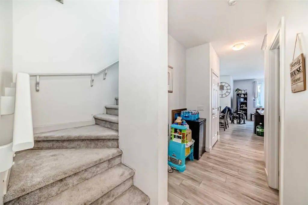116 Ambleton Street NW