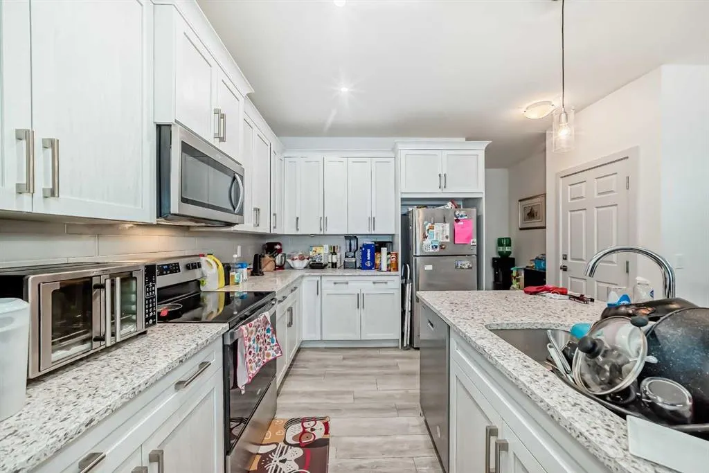 116 Ambleton Street NW