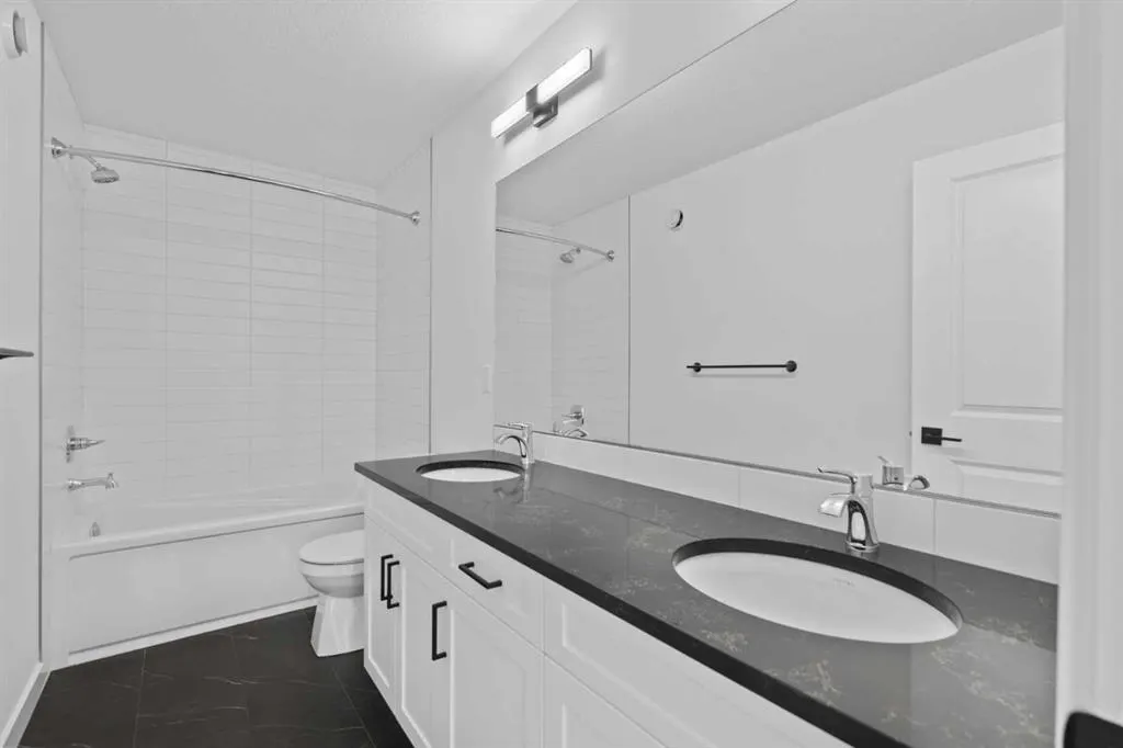 175 Belvedere Crescent SE